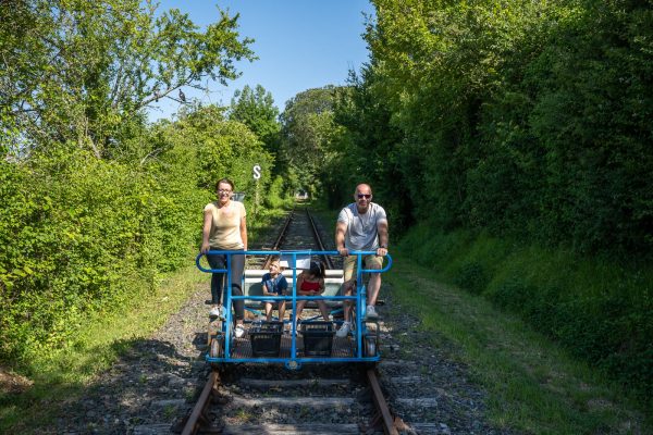 V lo rail de Commequiers d couvrir en famille ou entre amis
